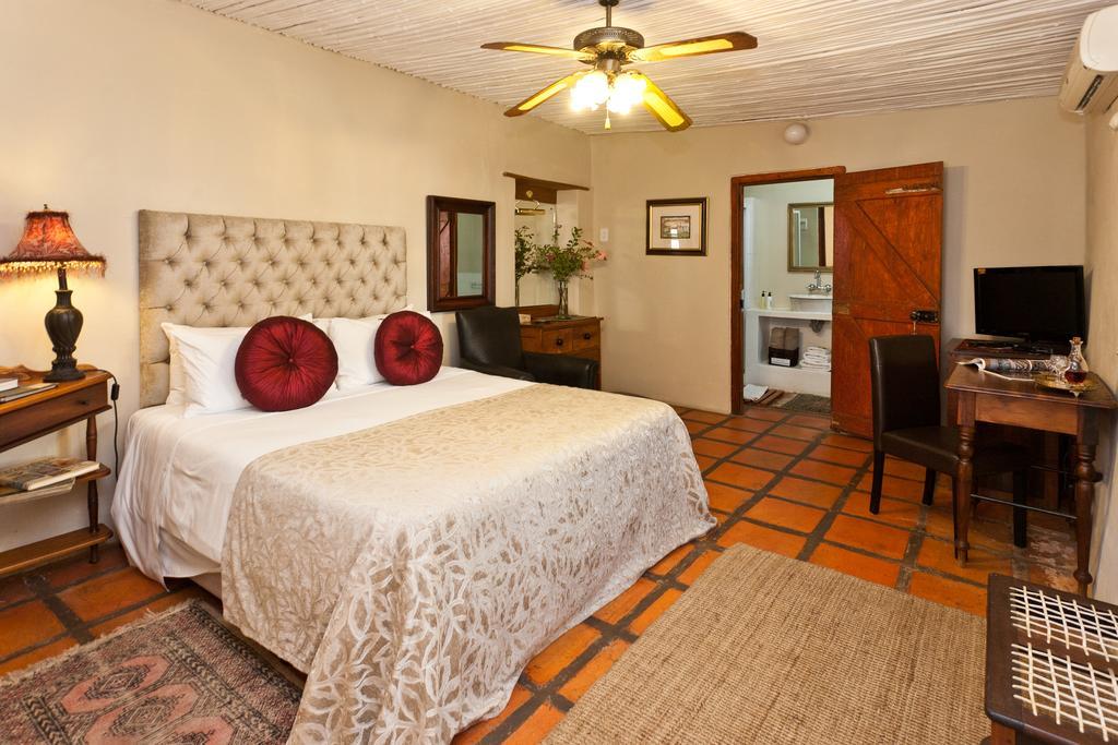 Oue Werf Country House Oudtshoorn Pokoj fotografie